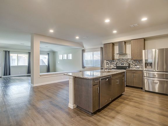 2nd image of 817 Woodmark Dr