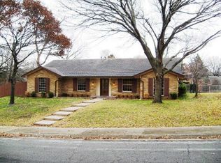 3308 Gladiolus Ln, Dallas, TX 75233