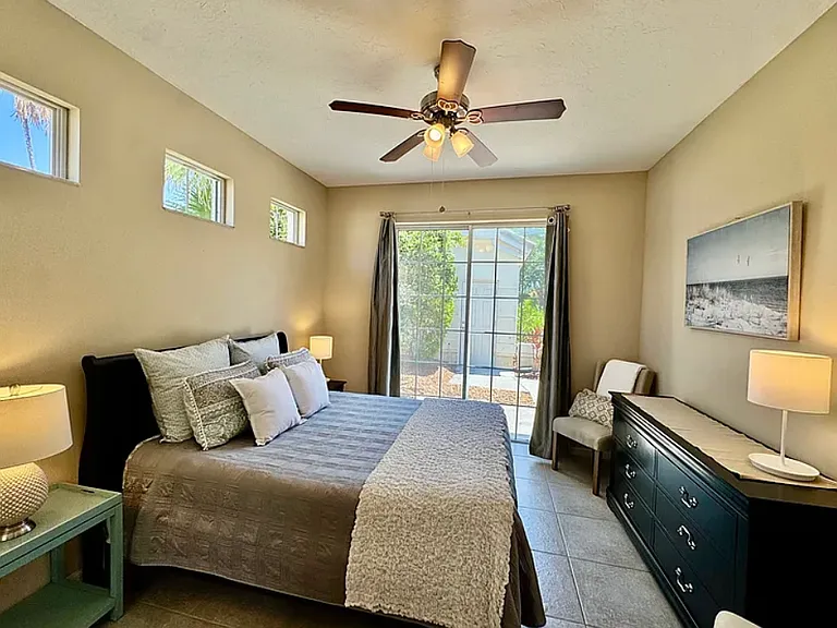 7330 Kensington Ct — Photo 9