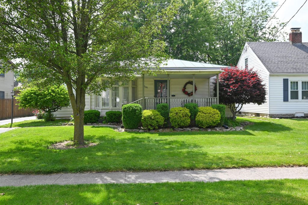 Real estate listing image