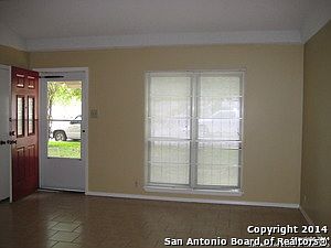 3rd image of 9514 Cadiz St
