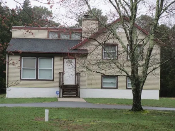 548 S Berlin Ave, Mays Landing, NJ 08330