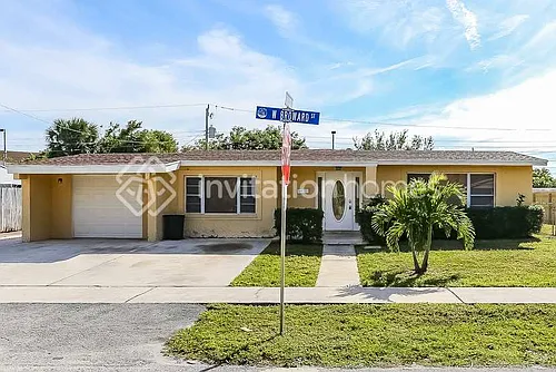 1302 W Broward St Photo 1