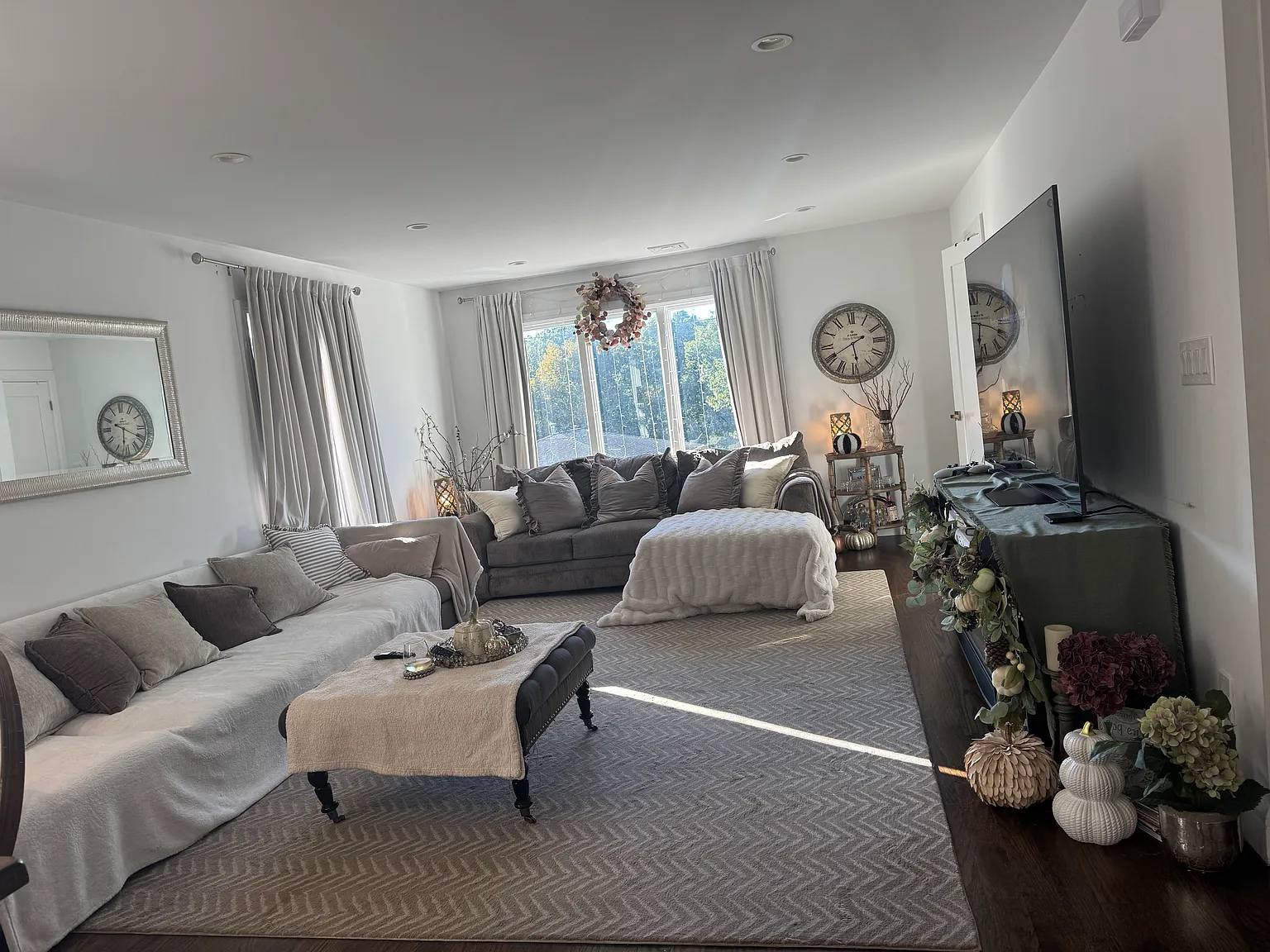 206 Cook Ave — Photo 2