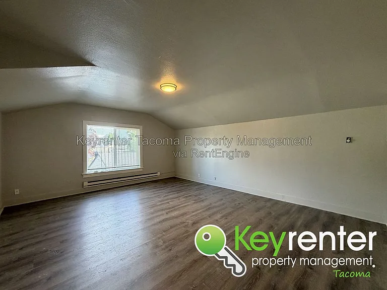 5221 S M St #4 — Photo 2