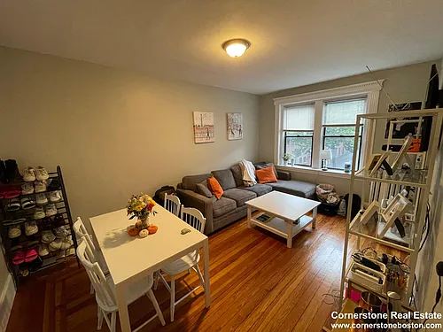63 Burbank St Photo 1