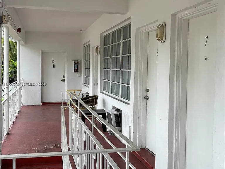 901 Pennsylvania Ave #7 — Photo 3
