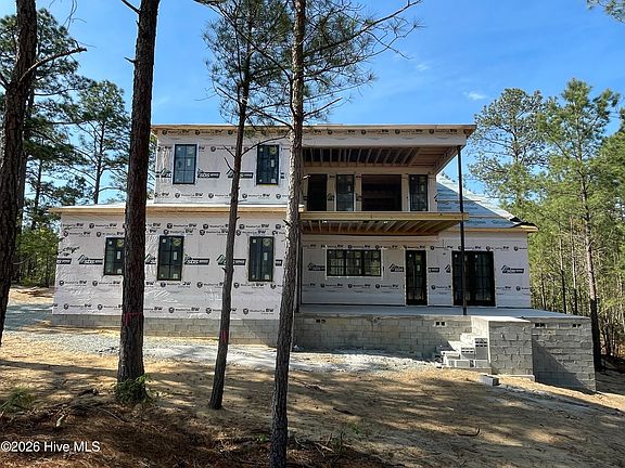 4th image of 160 Westwood Road