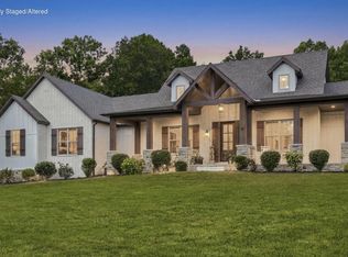 722 Seven Pines Drive, Saddlebrooke, MO 65630