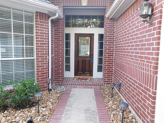 4th image of 4118 Cambry Park