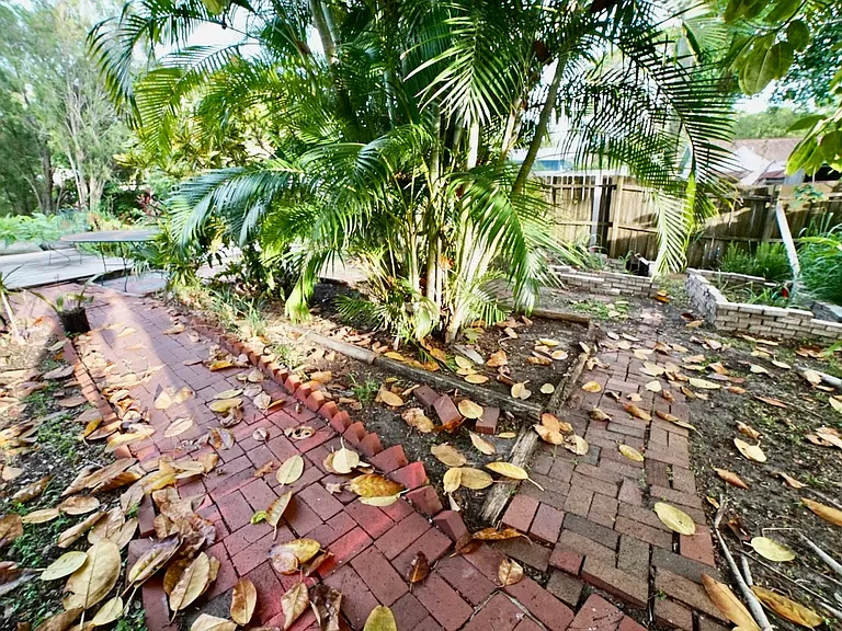 2488 Davis Blvd — Photo 3