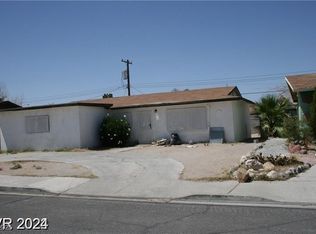 1932 Lawry Ave, North Las Vegas, NV 89032