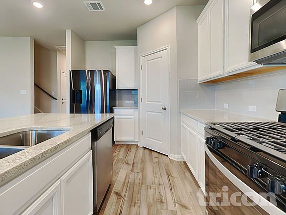 5th image of 11802 Copperstone Ave