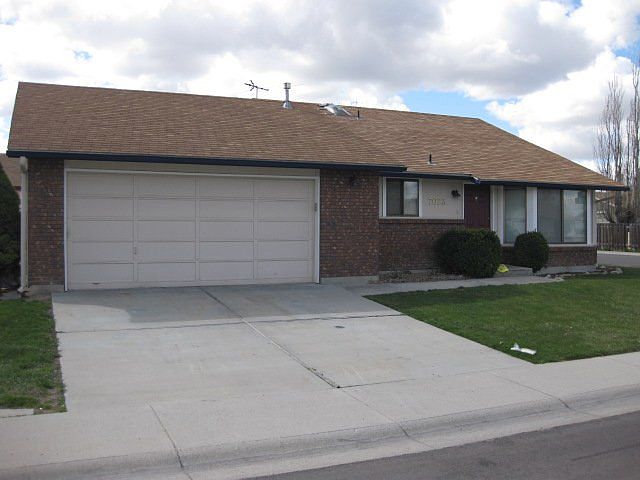 1st image of 7023 Limelight St