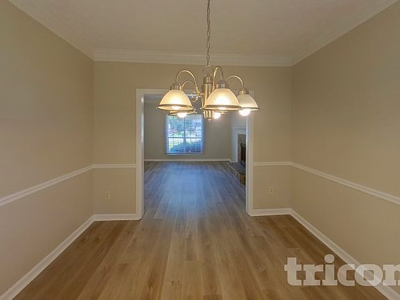 4th image of 1475 Watercrest Cir