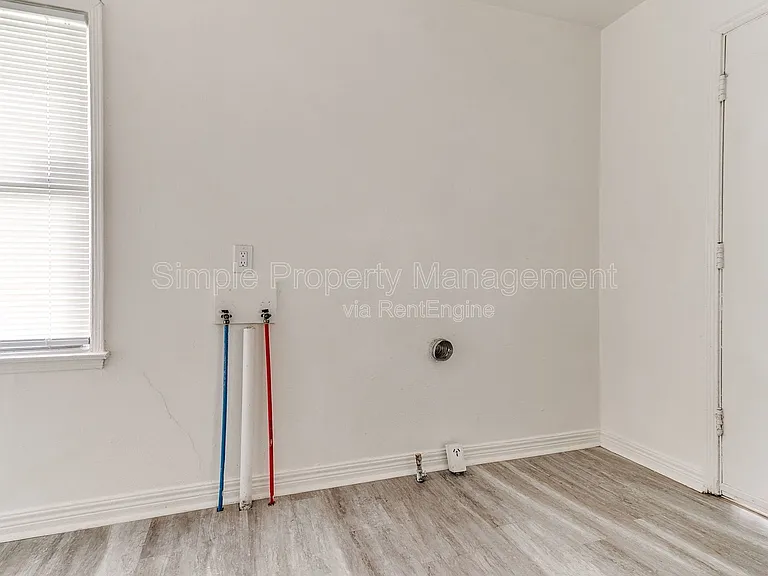 538 E Indian Dr — Photo 14