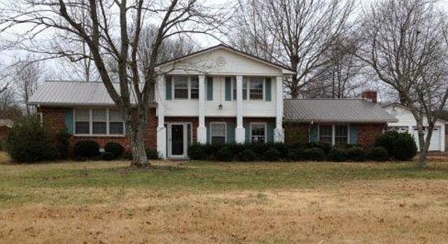 1st image of 104 Colonial Dr