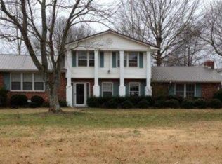 104 Colonial Dr, Meridianville, AL 35759
