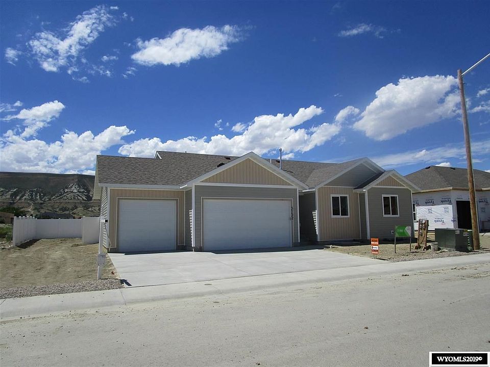 1st image of 3732 Harrier Dr