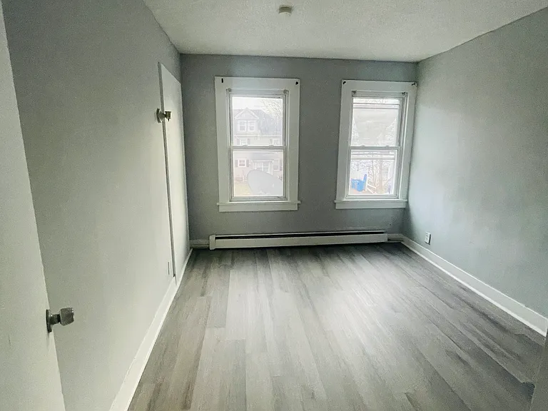 97 Wells St #2 — Photo 6
