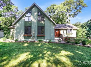 17501 Reitsma Ln, Spring Lake, MI 49456