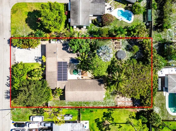 3064 Rostan Lane, Palm Springs, FL 33461