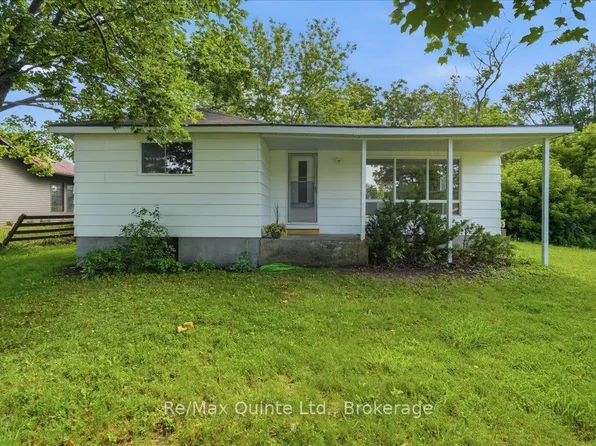 1581 County Road 10, Prince Edward County, ON K0K 2T0
