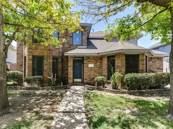 1607 Churchill Ln, Mansfield, TX 76063