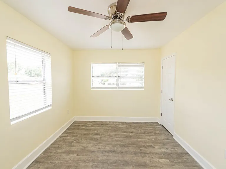 504 N Carolina Ave — Photo 20