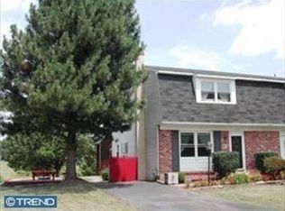 533 Walker Cir, Harleysville, PA 19438