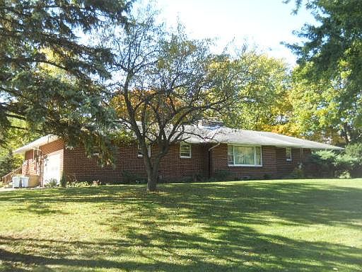 1st image of 444 Alan Dr