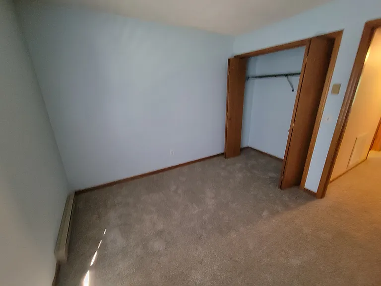 737 Larpenteur Ave E — Photo 8