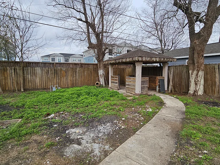 5643 Oriole St — Photo 18