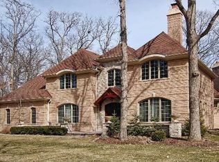7 Elsinoor Dr, Lincolnshire, IL