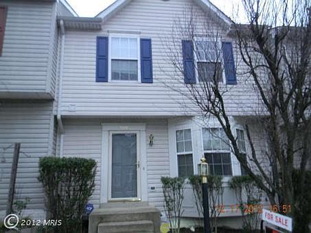 1st image of 909 Kings Crest Dr