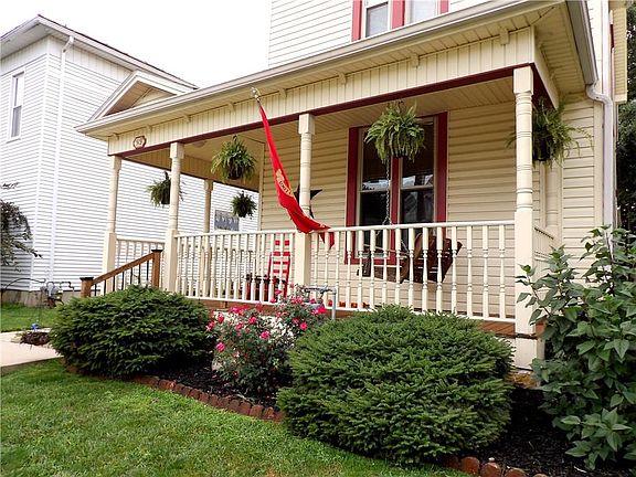 5th image of 519 Ash St
