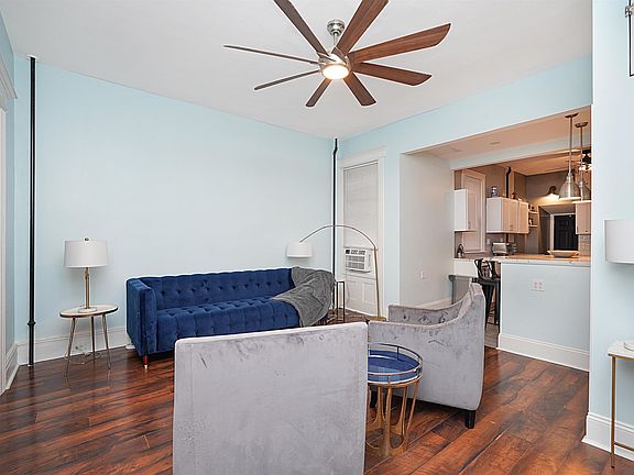 5th image of 111 Highland Ave