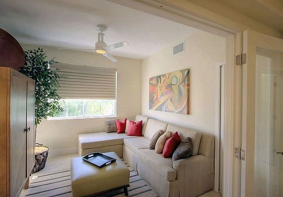 Den or 4th Bedroom