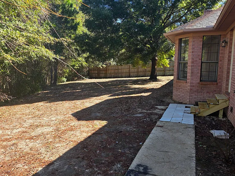 3 Neptune Dr — Photo 40