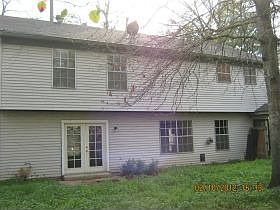 5th image of 2231 Parkdale Dr