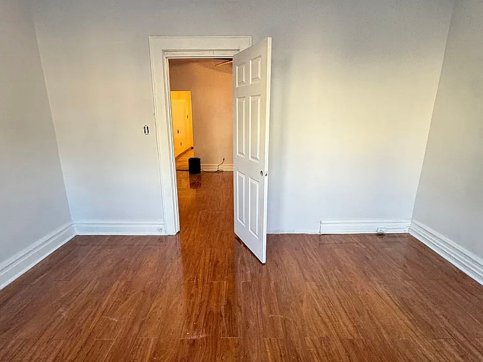 2nd image of 26-28 Unity Ave #2R