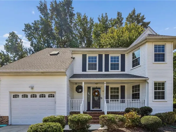 15 Ruth Cir, Hampton, VA 23666