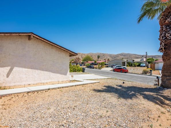 9875 Valencia Dr, Desert Hot Springs, CA 92240