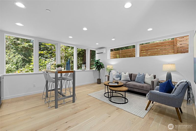 2nd image of 12013 36th Avenue NE