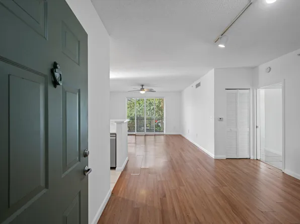 11770 Saint Andrews Place #206, Wellington, FL 33414