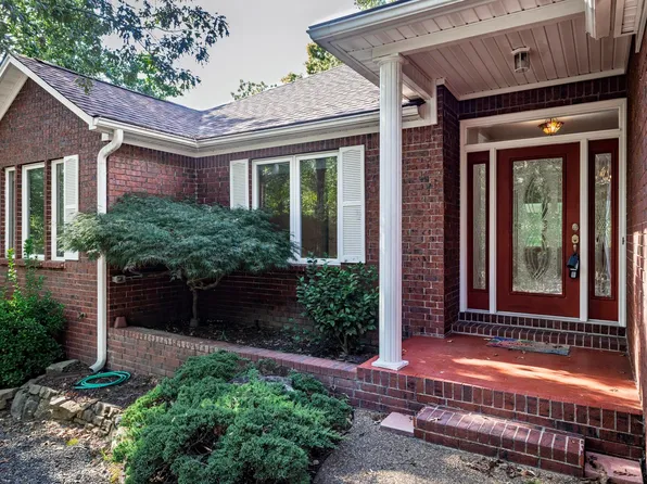 1 Telon Way, Hot Springs Village, AR 71909