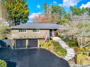 10416 NE 195th St, Bothell, WA 98011