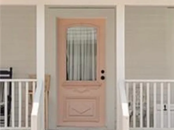 4910 Laurel St, New Orleans, LA 70115