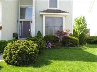 2nd image of 8519 W 127th Ter