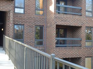 23239 Rosewood Ct APT 1008, California, MD 20619